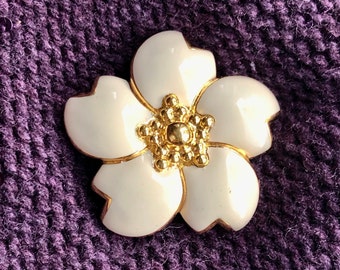 Vintage Jewelry - Vintage Brooch - Monet Jewelry - Monet Pin - Enamel and Gold Flower Pin - Monet - Vintage Pin - Jewelry - White Enamel Pin