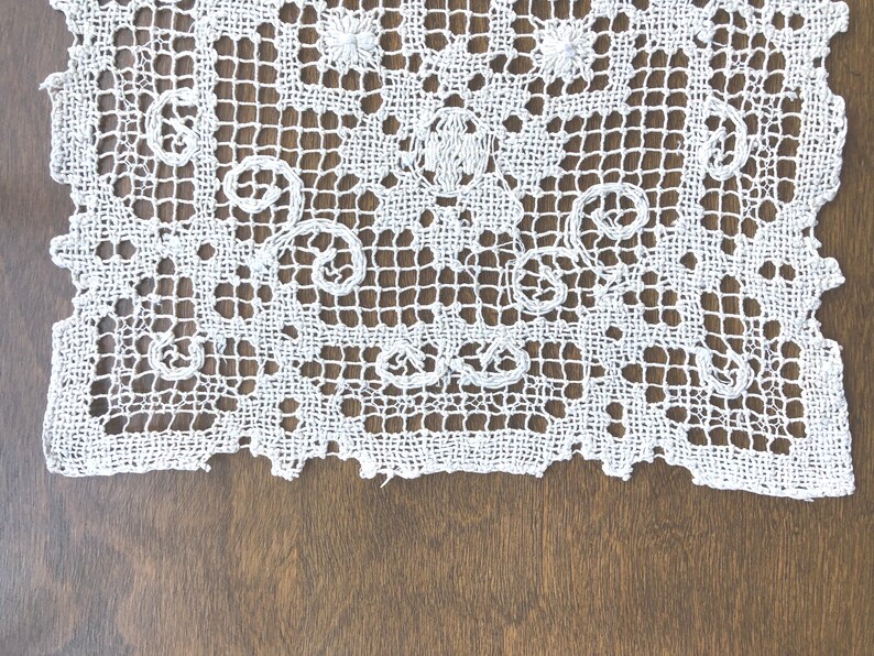 Lace Rectangular Doiley Vintage Filet Lace Doily – Rectangular Beige Netting Table Scarf (11.5 ...