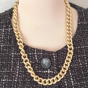 Vintage Avon Gold Tone Curb Link Chain Necklace - 1975