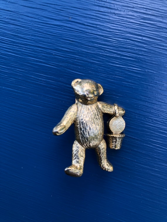 Teddy Bear Pin - Vintage Pin - Vintage Novelty Pi… - image 2