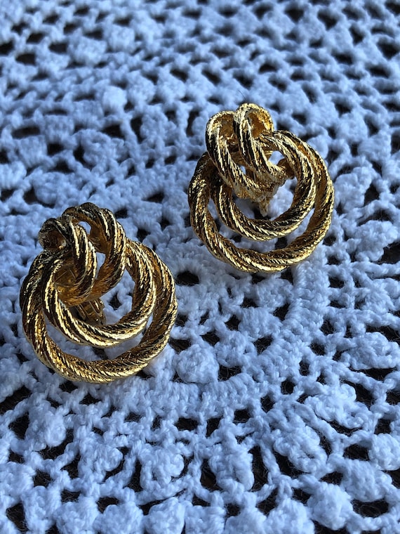 Shiny Gold Knot Clip Earrings - Vintage Gold Earri
