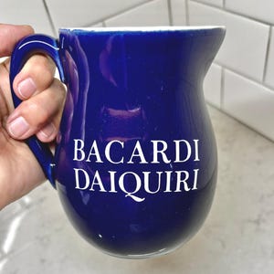 ヴィンテージ　Bacardi 陶器ピッチャー Bacardi Pitcher - Etsy