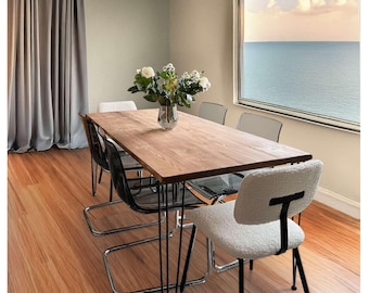 Mesa de comedor de madera recuperada con patas en forma de horquilla: hecha a mano en el Reino Unido