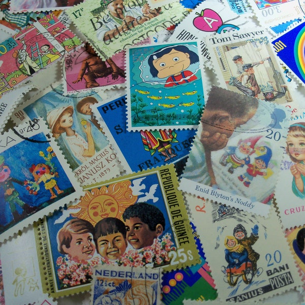 25 children stamps, postage stamps, Stamps of Children, Children's Drawings, Vintage Stamps