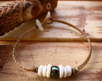 Tahitian pearl with puka shells bracelet with locking seaglass clasp