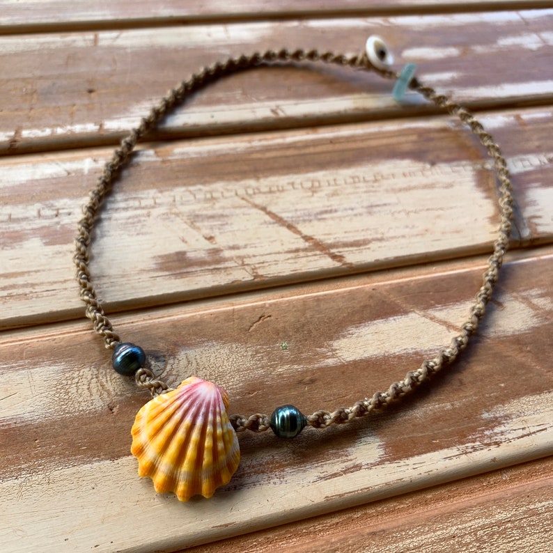 Hawaiian sunrise shell with Tahitian pearls necklace with locking seaglass clasp
