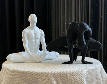 Set di statuette di pose yoga stampate in 3D: statuette di uomo e donna Hatha