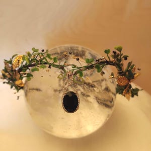 Dark Woodland Elven Crown Black Elven Crown With Golden Leaf Fairy Crown Gothic Tiara Black Elf Enchanted Forest Crown Night Fae Circlet