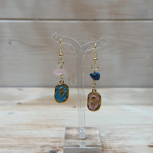Asymmetrical “Poetic Balance” earrings