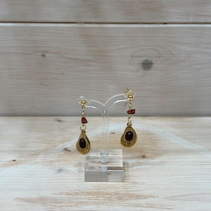 “Burning Force” earrings