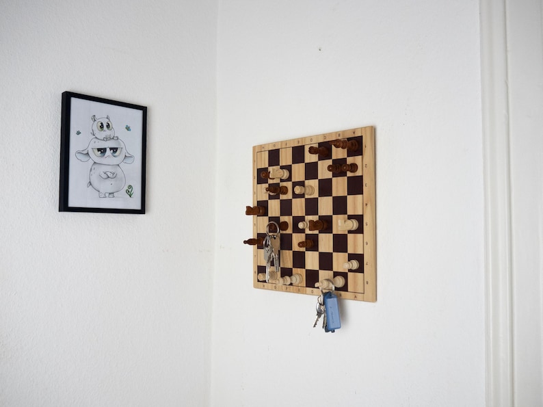 Wooden key holder, key holder, key board, chessboard gift, chessboard, wall decoration, wooden key board, wall decoration, DIY wood image 3