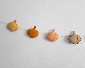 Fall Pumpkin Garland