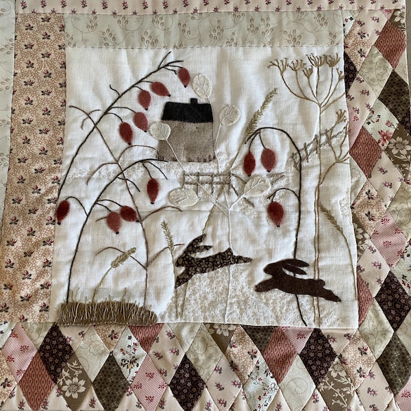 Rosehips Quilt Paper Pattern