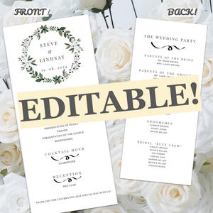 Pode incluir: Um programa de casamento com fundo branco e texto preto. A frente do programa apresenta uma coroa com folhas verdes e bagas pretas. O texto diz "Steve & Lindsay 11.08.2024". O verso do programa lista a festa de casamento, incluindo os pais da noiva e do noivo, os padrinhos de casamento e a festa nupcial.