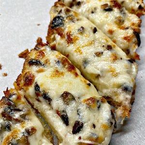 BEST Cheesy Olive Bread