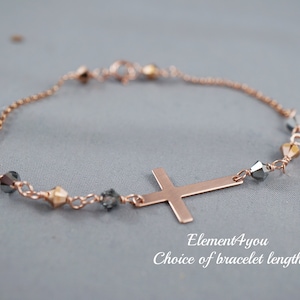 Pulsera con cruz rellena de oro rosa de 14 quilates / Joyas con cristales de Swarovski / Cadena delicada / Regalo religioso moderno / Regalo de bautismo y comunión