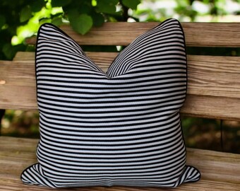 Fodera per cuscino da esterno con bordino a righe