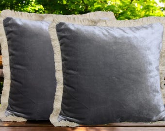 Samt Fransen Kissenbezüge (2er Set): Graues Boho Glam Dekor