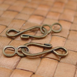 Antiqued Gold Plated Hook and Eye Clasps (8x20mm) [Package of 10 or 50 sets]