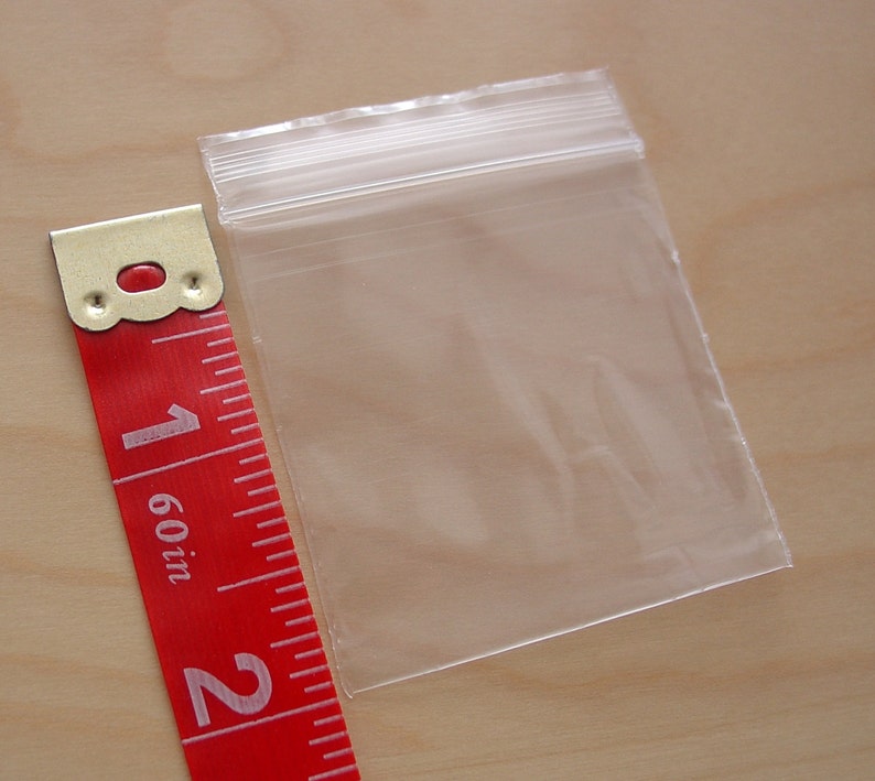 100 pcs 2x2 inch Clear Zip Top Bags