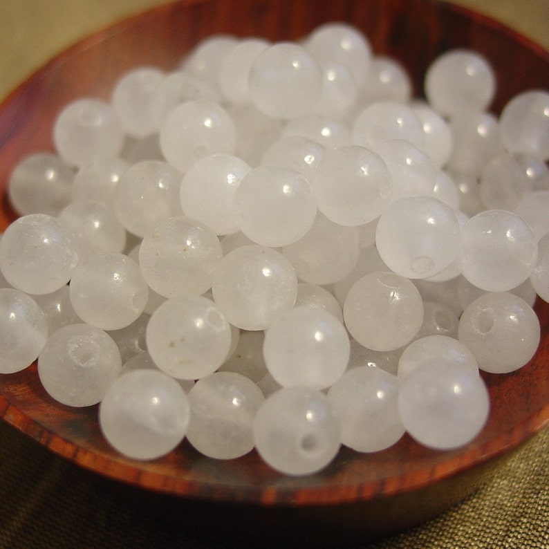 15 Inch strand 4 or 6 or 8 mm Round Snow Quartz Beads 6 mm