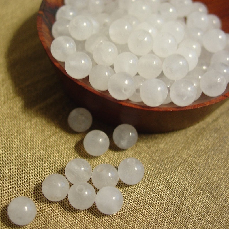 15 Inch strand 4 or 6 or 8 mm Round Snow Quartz Beads image 2