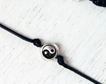 Yin Yang Choker Necklace