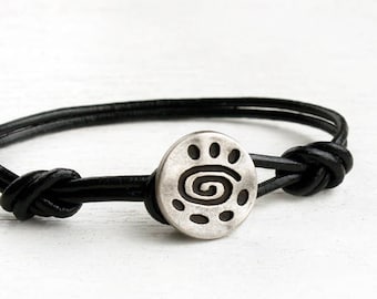 Spiral Leather Bracelet (Many colors to choose)