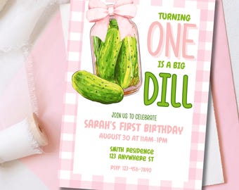 Invitación para el primer cumpleaños con temática de pepinillos, invitación editable para niña con temática de pepinillos, plantilla de invitación infantil con temática de pepinillos.