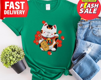 Maneki Neko T-Shirt: Lucky Cat Japanese Anime Streetwear