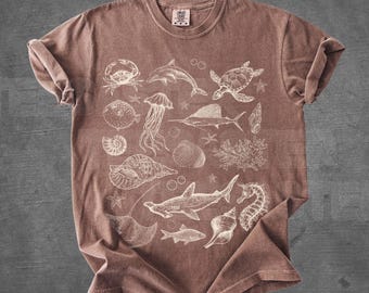 Vintage Sealife Shirt Comfort Colors® Minimalist Ocean Lover Gifts Marine Biologist Shirt 90s Vibe Fish Dolphin Shark Whale Sea Shells Tees