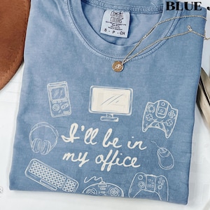 Gamer Girl Comfort Colors® Shirt Cute Streamer Aesthetic Vintage T-Shirt Gaming Gift for Her Women Birthday Christmas Video Game Lover Gift