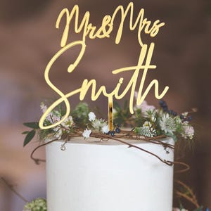 Custom Mr & Mrs Wedding Gold Cake Topper, Couples Last Name, Personalized Wedding Cake Decor