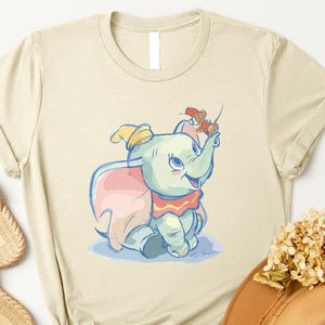 Disney Dumbo Shirt, Dumbo Baby Elephant Shirt, Cute Disney T-shirt, Disneyland Dumbo Tee, Vintage Disney Tee, Disneyworld Vacation Apparel