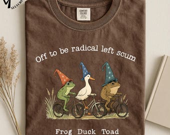 Frog Duck Toad Biking T-Shirt, Funny Cottagecore Animal Tee, Whimsical Wizard Hat Shirt, Cute Fantasy Bicycle Top