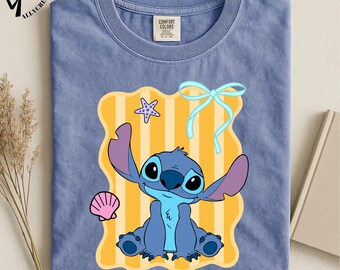 Blue Alien Beach T-Shirt, Cute Coquette Summer Tee, Tropical Cartoon Shirt, Pink Vacation Top, Coastal Graphic Tee