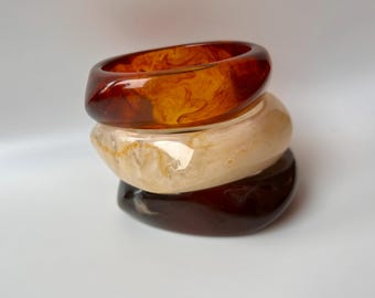 Chunky Armreifen im Vintage Look - marmorierte Statement Armreifen -  braun beige Bangles - eleganter Schmuck