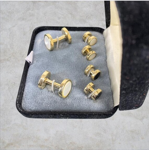NEIMAN MARCUS -- Cuff Links & Tuxedo Studs, Gold … - image 6