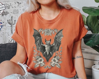 Comfort Colors ® Floral Bat Shirt, Bat Graphic Sweatshirt, Floral Animal, Gift, Flower Bat Crewneck, Funny Bat Hoodie, Flying Bat Tshirt