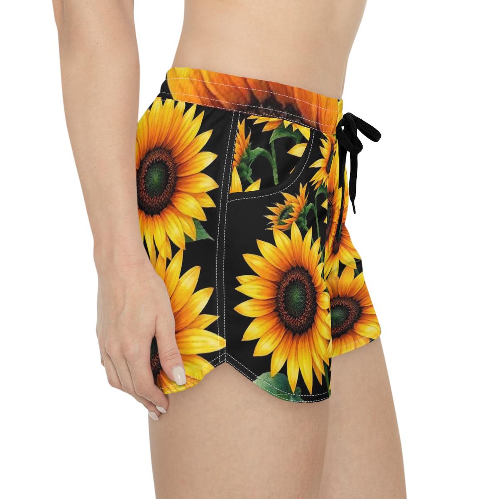 Yellow Peacock Floral Pattern Print Women's Shorts