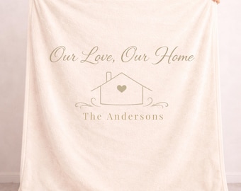 Manta personalizada con apellido, manta "Nuestro amor, nuestro hogar", manta familiar personalizada, regalo de inauguración de la casa, manta de boda