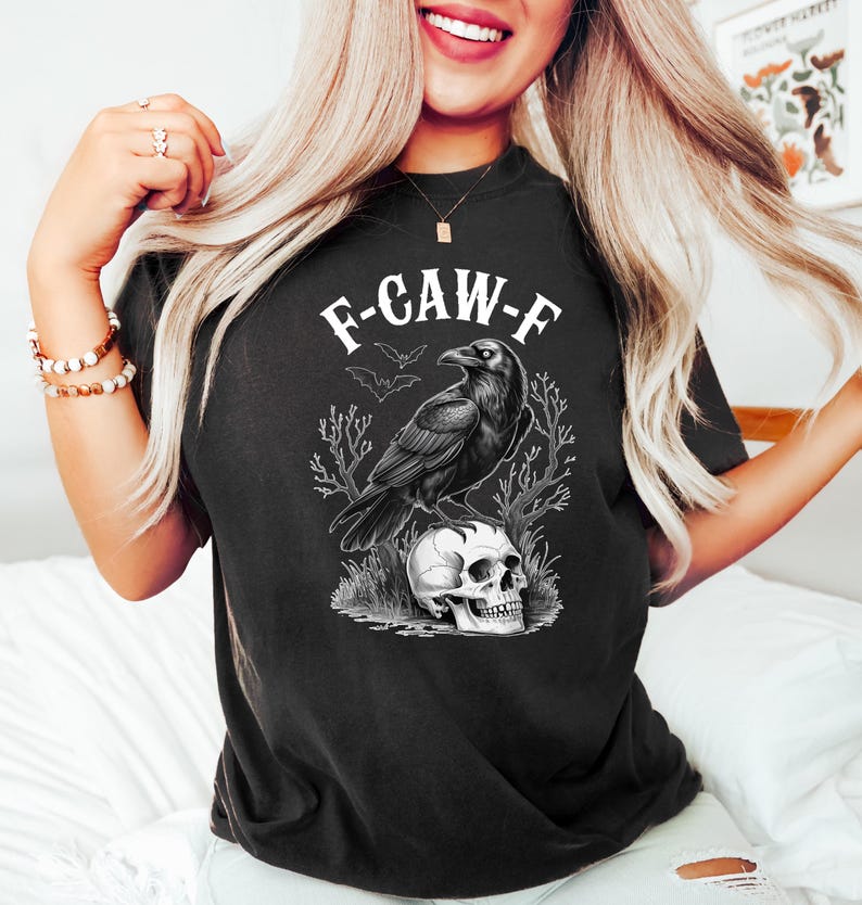 F-Caw-F rolig kråka-tröja, svart kråka månbelyst korp unisex-t-shirt, rolig fräck korpälskare-gåva, höststil, naturinspirerad, korp-t-shirt bild 3