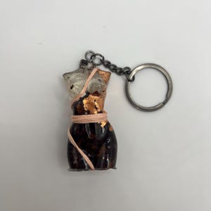 Shibari rope bondage keychain - goddess figure feminine bondage art