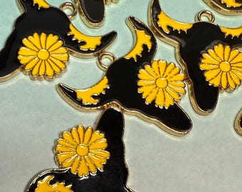 Longhorn sunflower black and yellow charms
