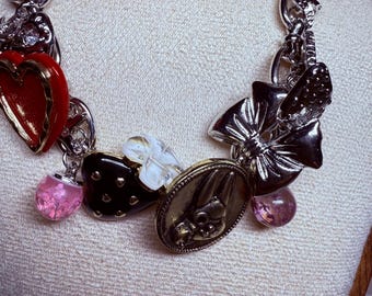 Button chunky choker