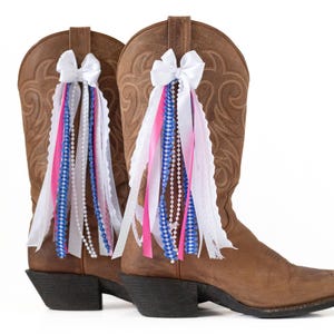 Megan Country Concert Boot Rosetter | Vita, rosa och blåa bootrosetter | Tillbehör till Country Concert Boot