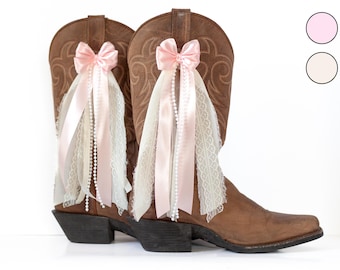 Laços rosa claro e creme para botas de show country | Laços rosa e creme para botas | Acessório para botas de show country | Laços para botas de show