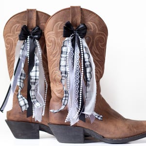 Black and White Gingham Coastal Cowgirl Boot Bows | Black and White Gingham and Chiffon Boot Bows | Country Concert Boot Accessory
