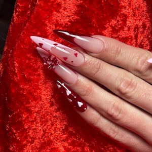 Valentine&#39;s Day Red & Pink Press-On Nails | Heart Design w 3D Bow Accent | Long Almond Shape | Romantic Nail Art Set