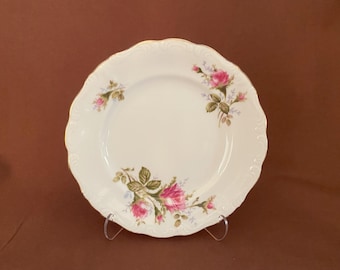 Vintage 7.5” Floral Dessert Plate – Elegant Rose Pattern with Gold Trim